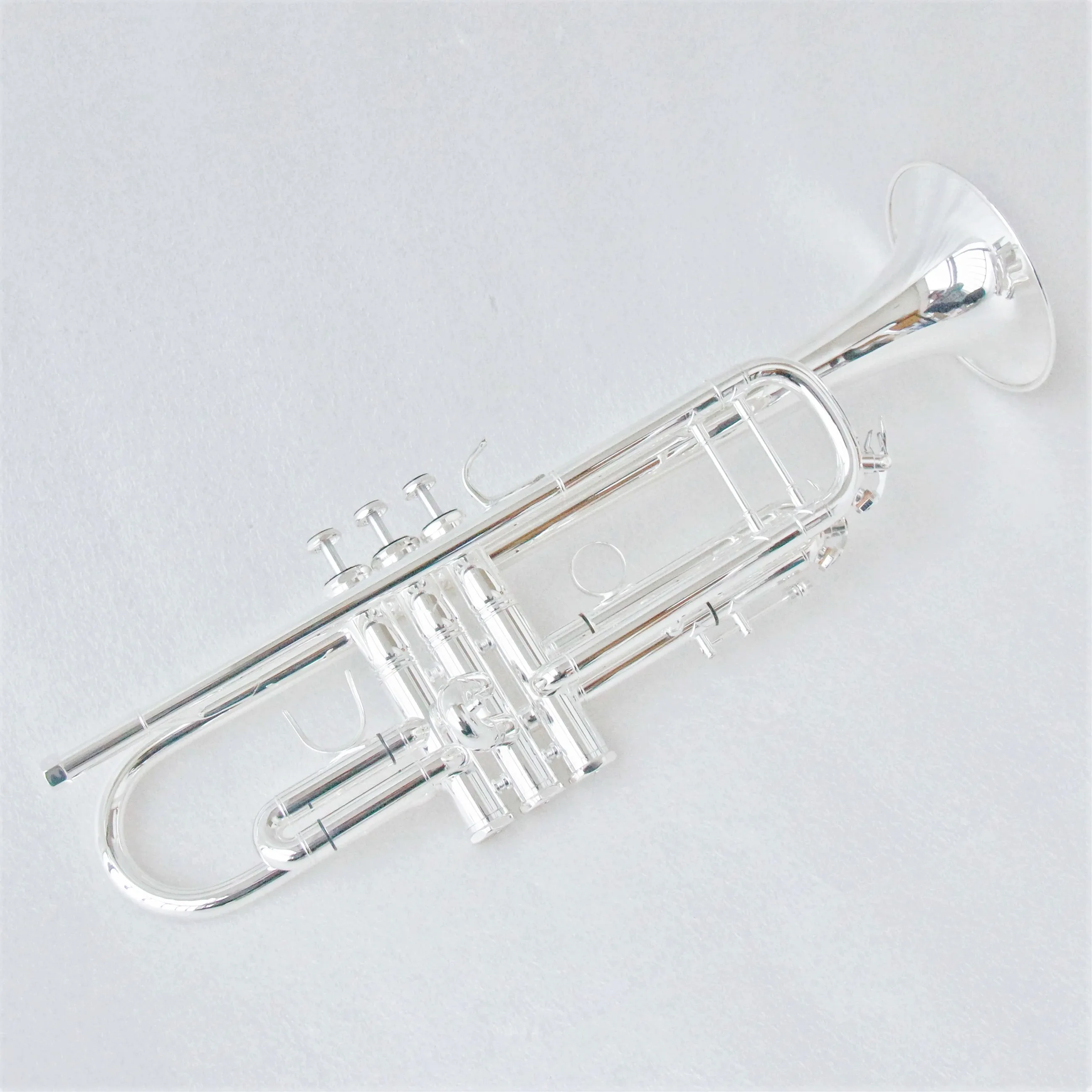 High End Trumpet Music Instrum - Musical Instrument Brands บทวิจารณ์และราคา